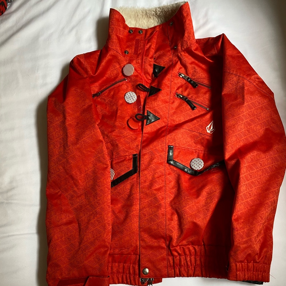 VOLCOM WOMENS SKI JACKET
